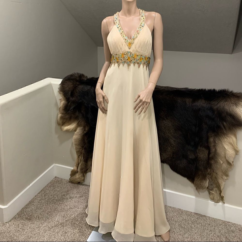 New Sexy V-Neck & Cross Back Beaded Halter Evening Dress